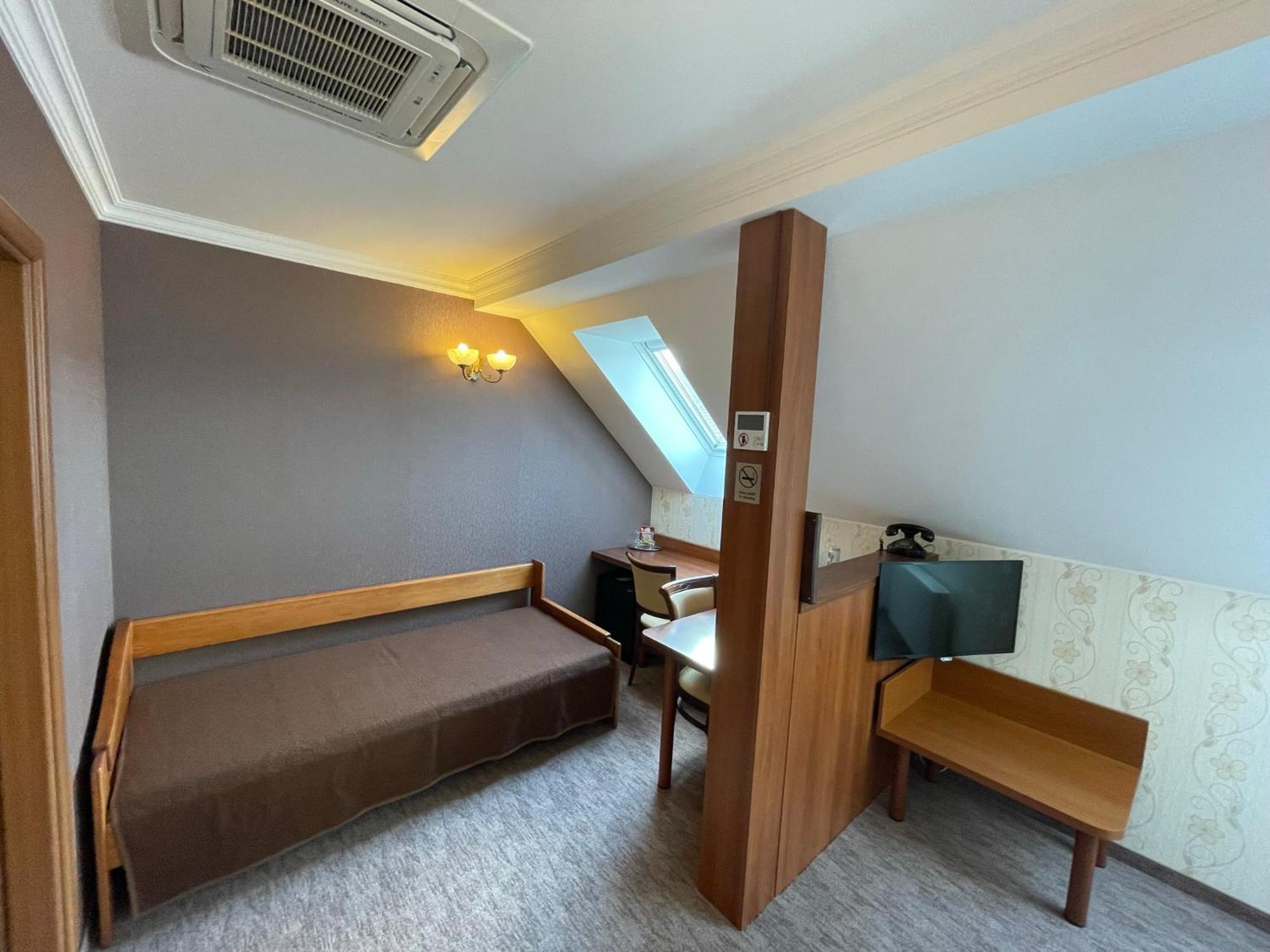 Hotel Lipa بايموتْسْ المظهر الخارجي الصورة