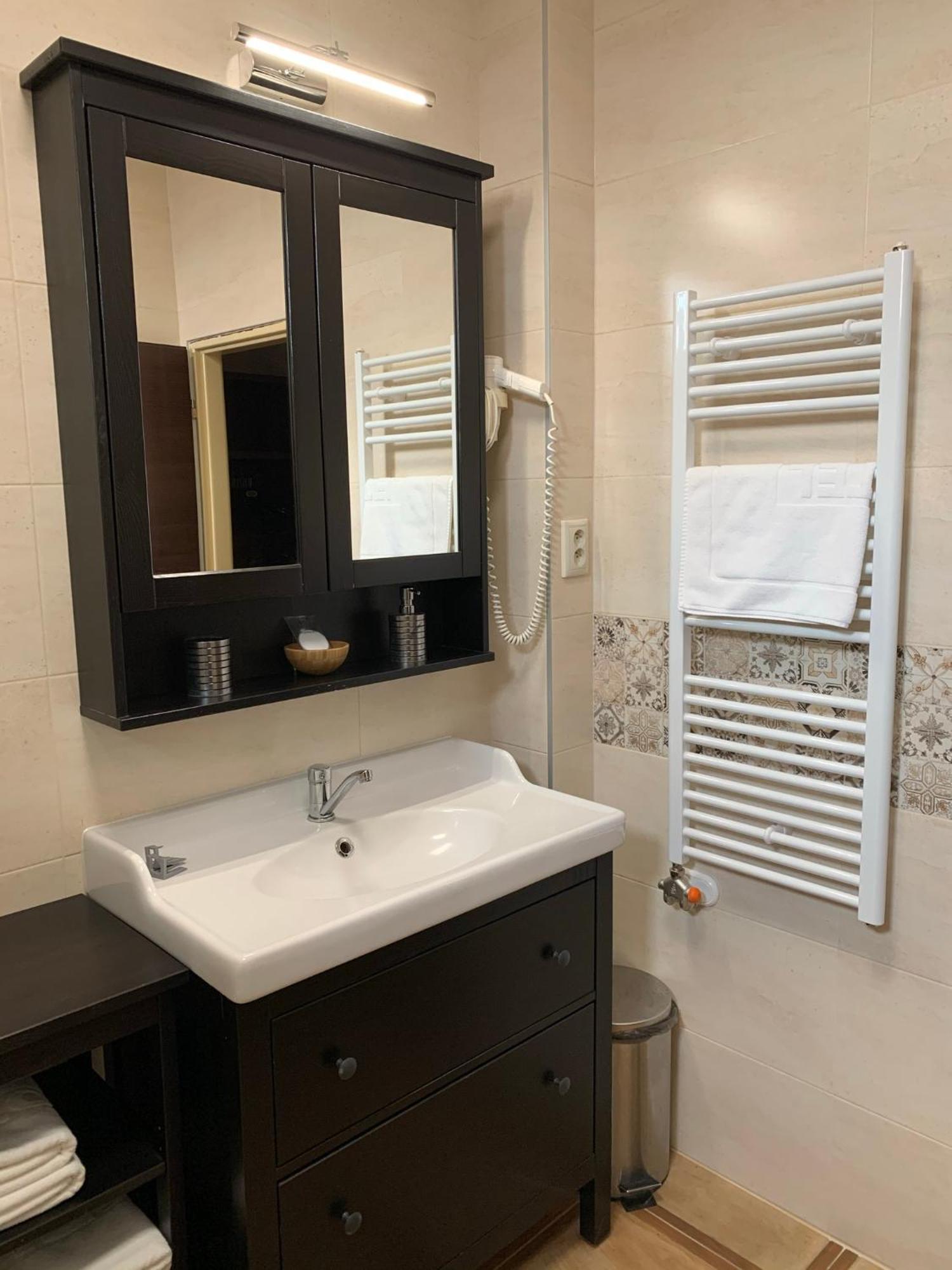Hotel Lipa بايموتْسْ المظهر الخارجي الصورة