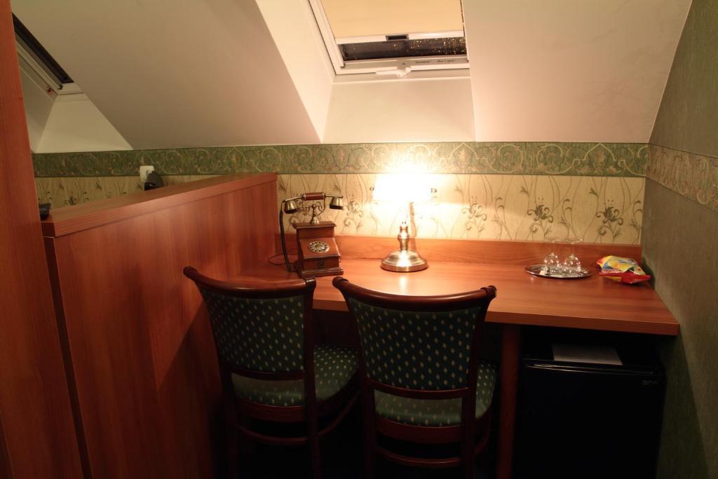 Hotel Lipa بايموتْسْ الغرفة الصورة
