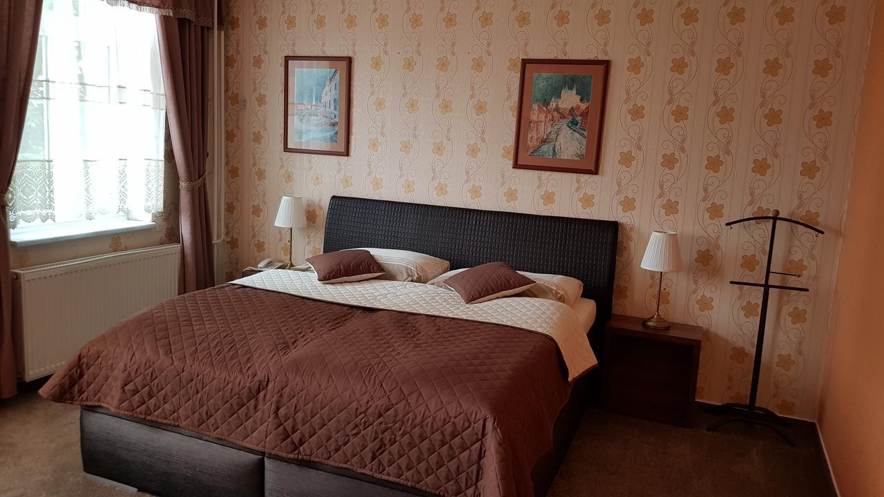 Hotel Lipa بايموتْسْ المظهر الخارجي الصورة